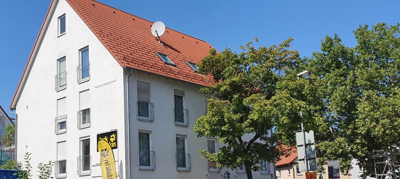 Outletcity Ferienwohnung 2 Metzingen  Exteriör bild